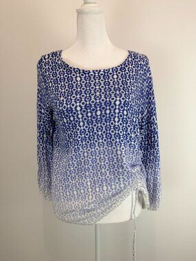 Chico’s Women’s Blue White Geometric Ruched Side Knit Top Size 0 Small